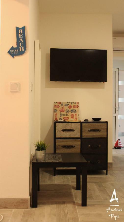 Apartmani Prpic Razanac Ngoại thất bức ảnh
